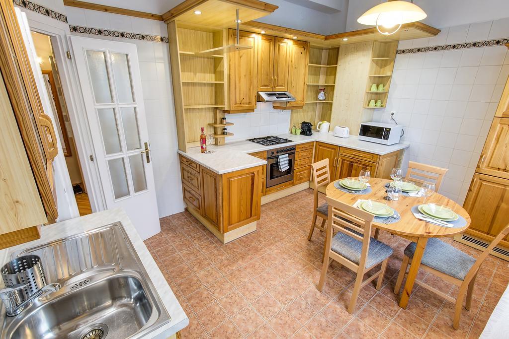Brighthome Castle District بودابست المظهر الخارجي الصورة