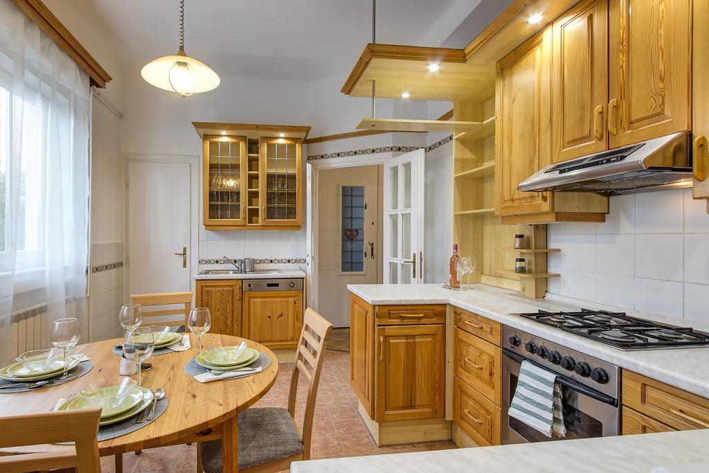 Brighthome Castle District بودابست المظهر الخارجي الصورة
